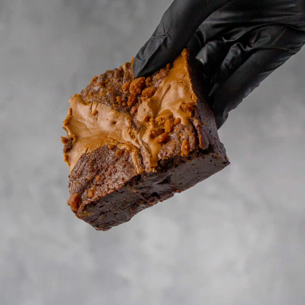Brownie Slab with Biscoff - Image 4