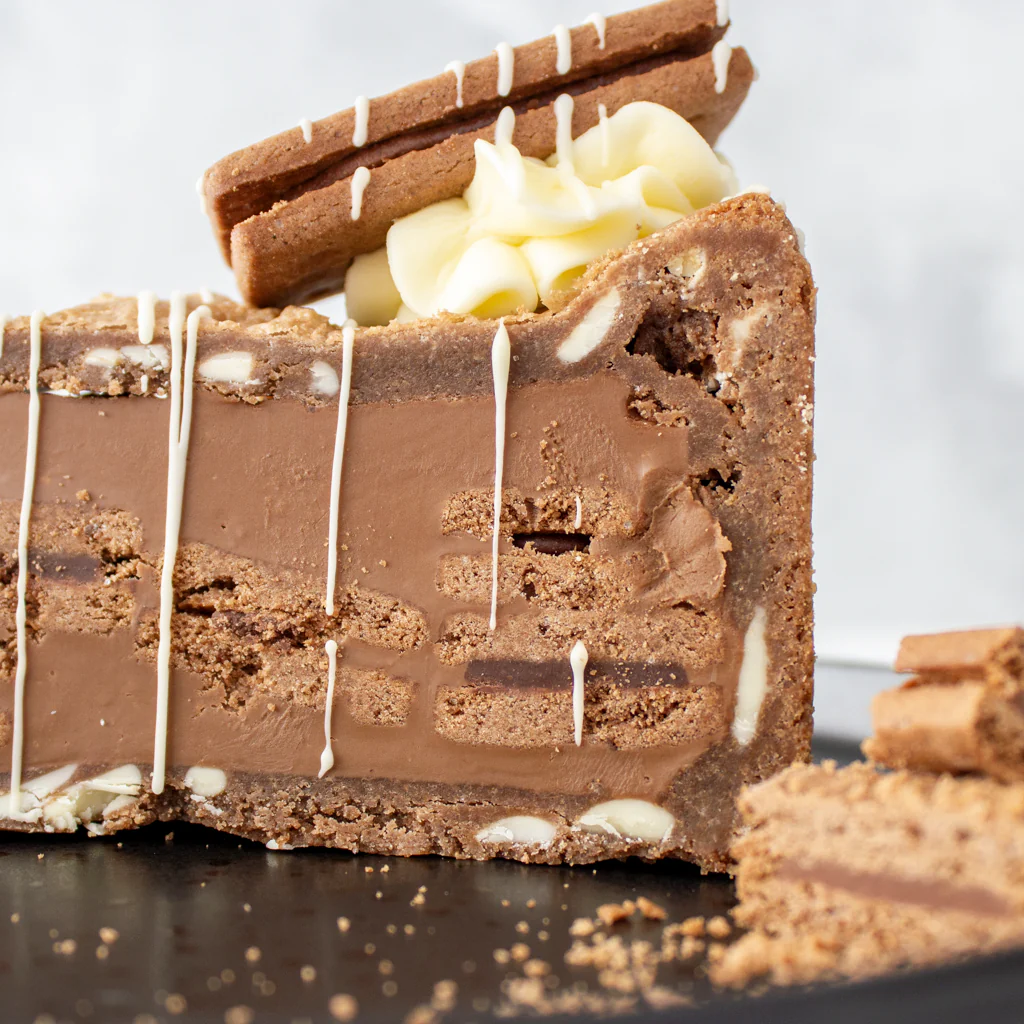 Bourbon Biscuit Cookie Pie Slice - Image 5