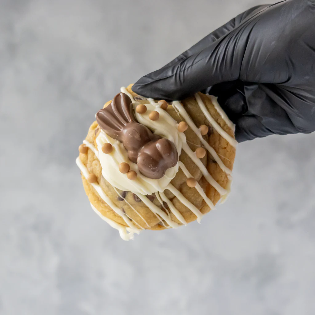 Deluxe Cookie with Malteser Bunny - Image 6