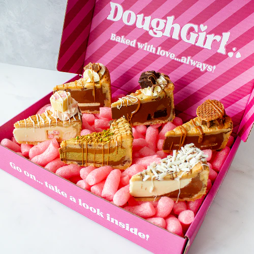 Limited Edition Messy Aprons Rolling Pins & Wins Box - Image 2