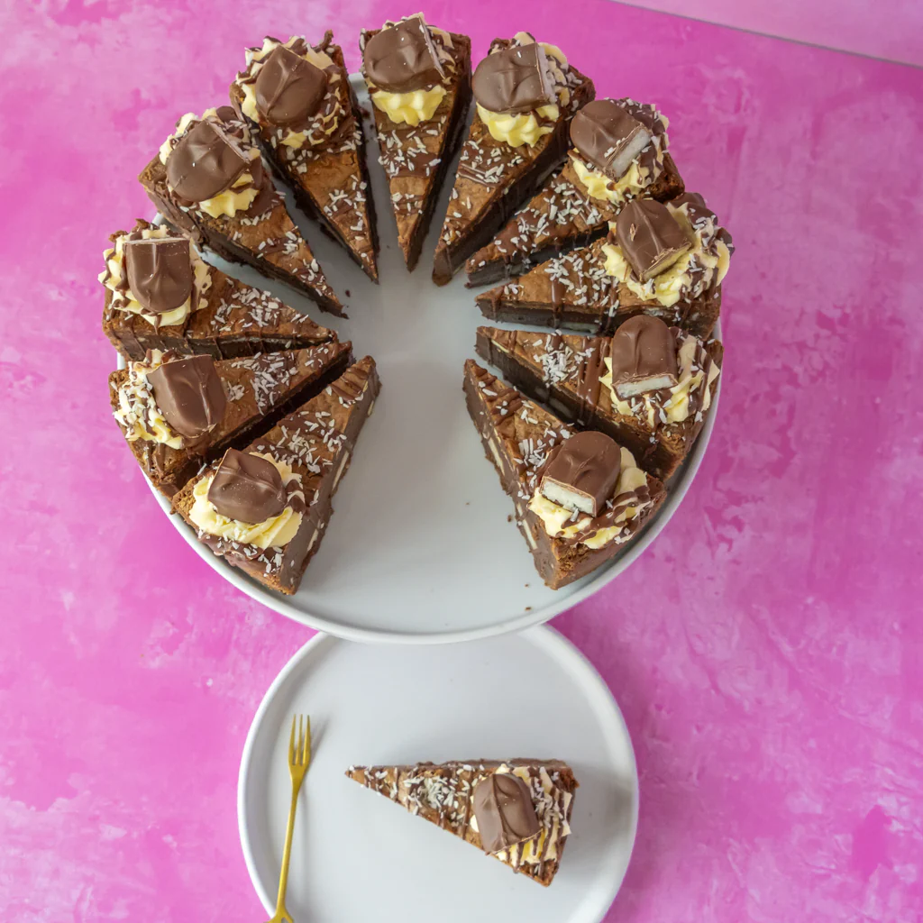 PRE-ORDER - Full Cookie Pie Slice with Bounty - 12 Slices - Image 9